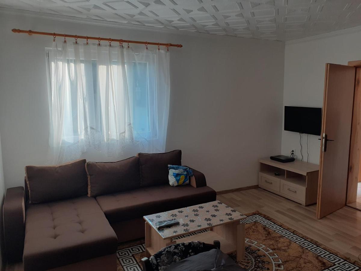 זבליאק Apartmani Momcilo מראה חיצוני תמונה