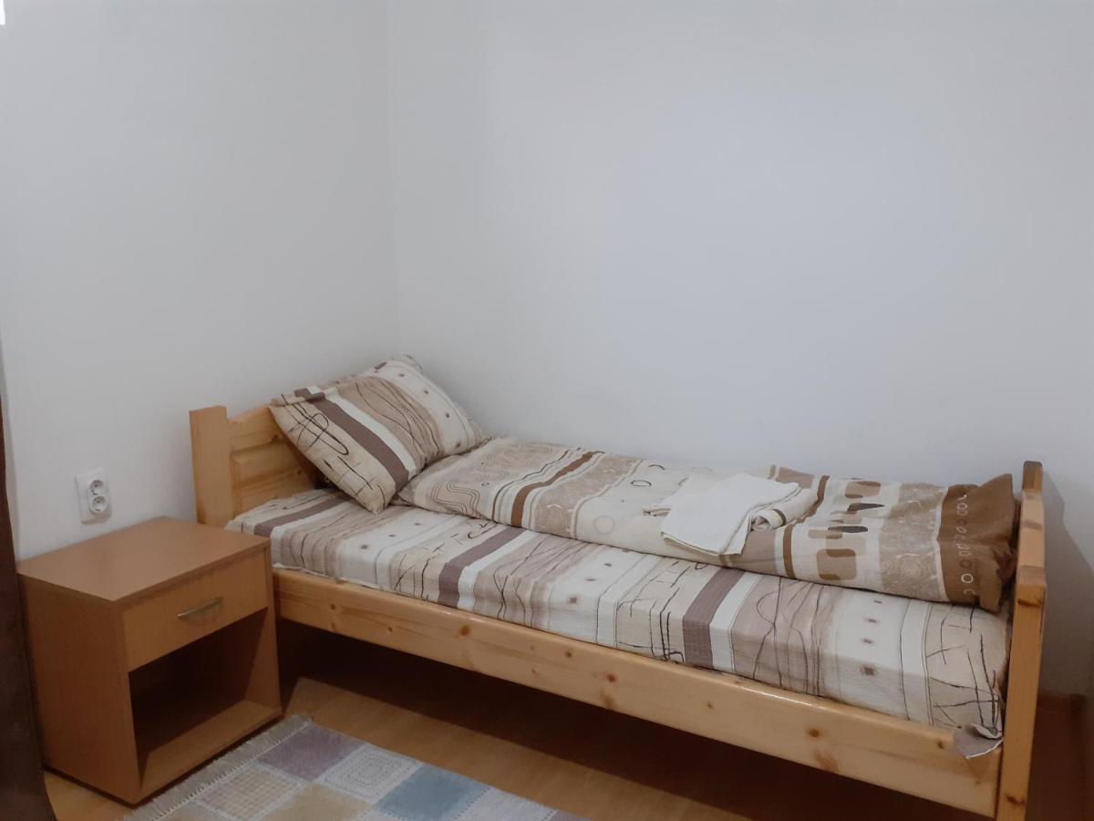 זבליאק Apartmani Momcilo מראה חיצוני תמונה