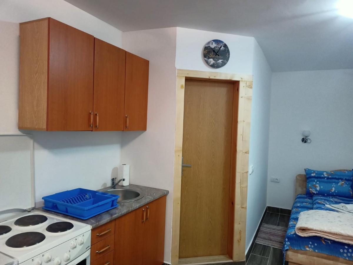 זבליאק Apartmani Momcilo מראה חיצוני תמונה